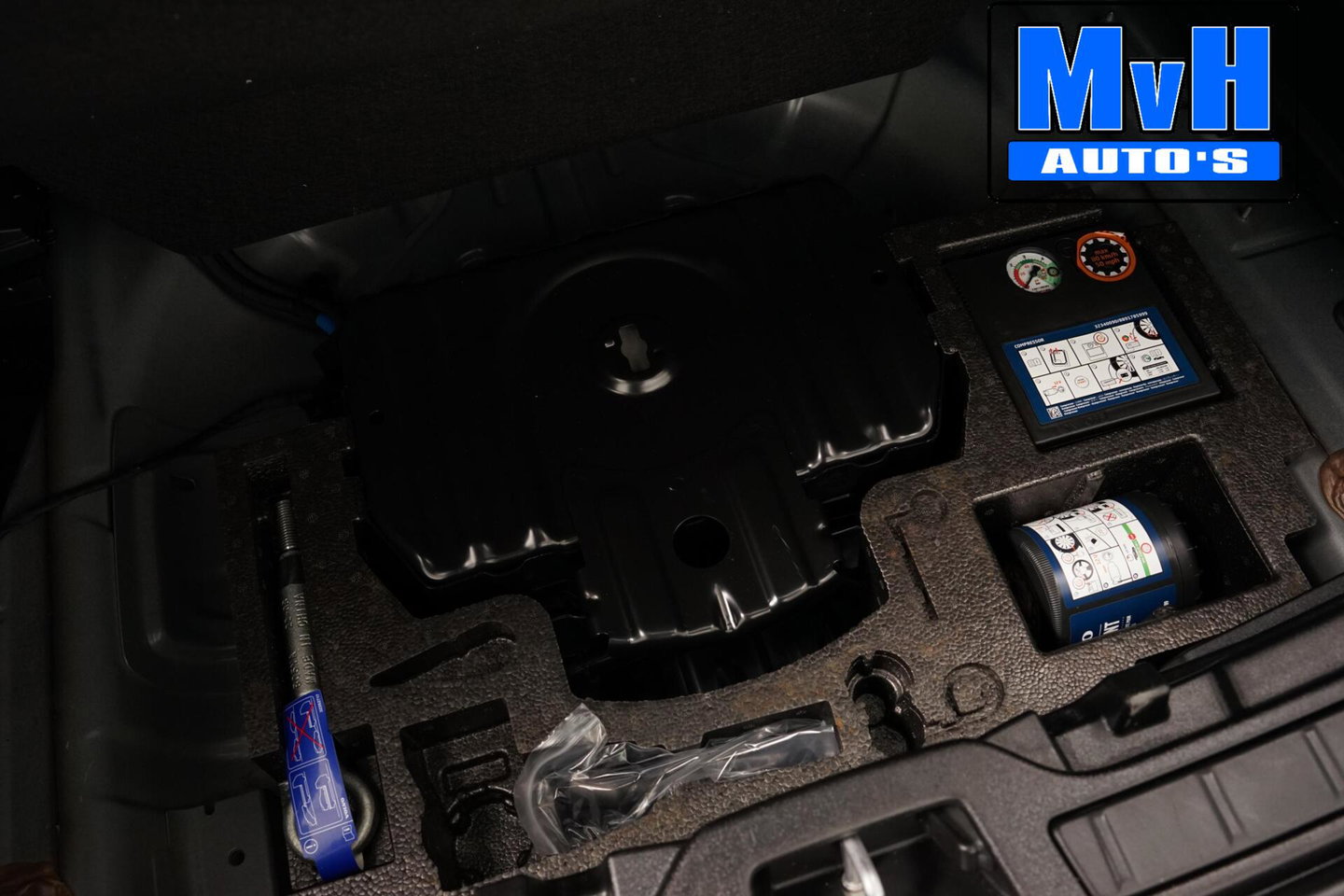 Volvo XC40 2.0 B3 Essential|MHEV|163PK|STOEL/STUUR.VERW|CAMERA