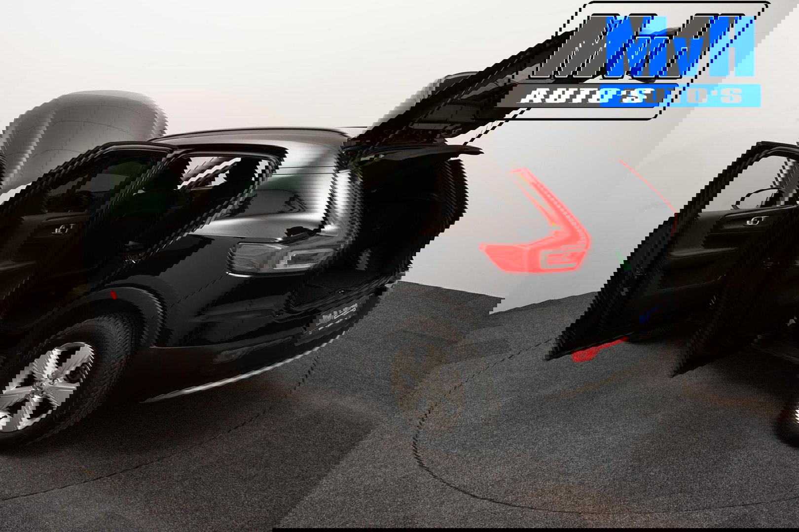 Volvo XC40 2.0 B3 Essential|MHEV|163PK|STOEL/STUUR.VERW|CAMERA