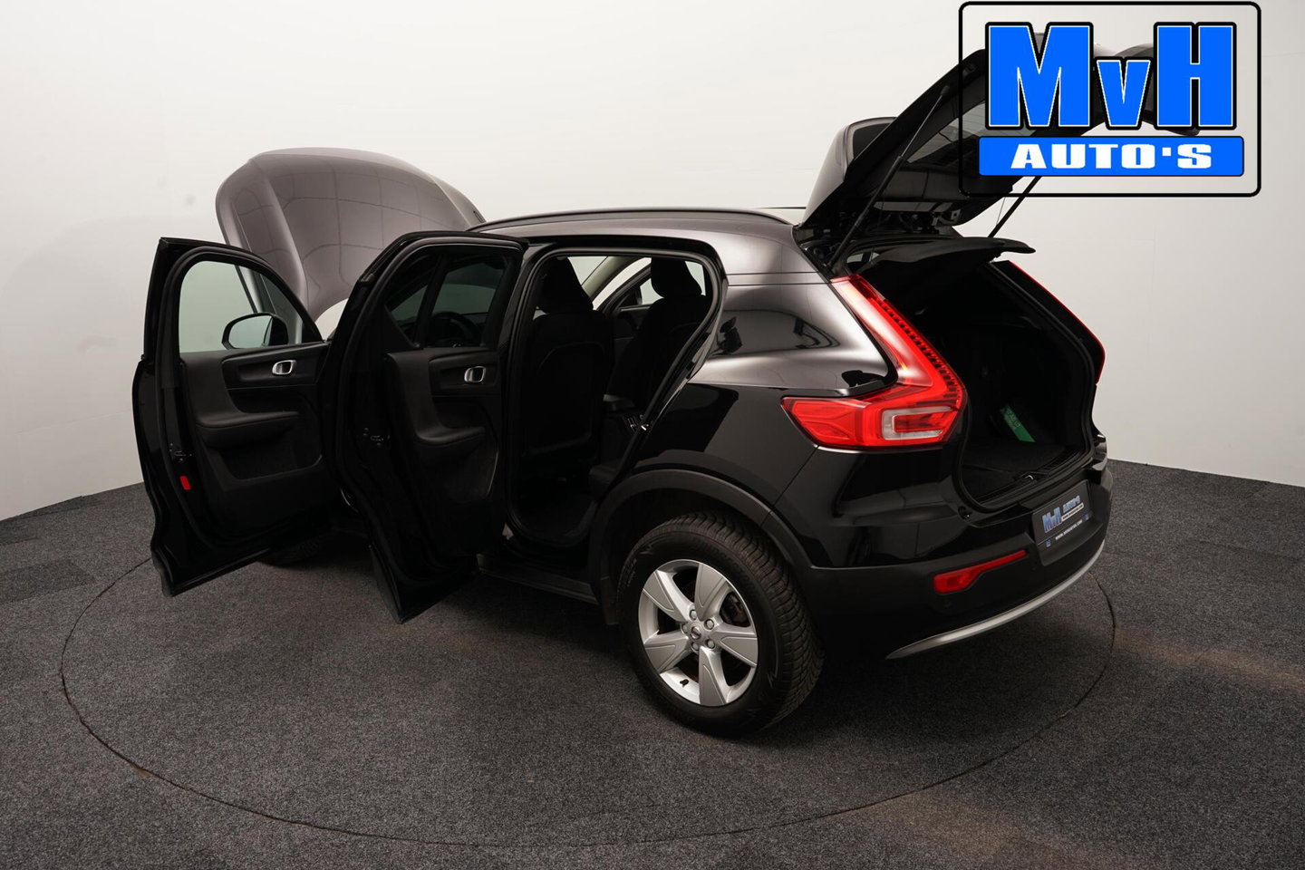 Volvo XC40 2.0 B3 Essential|MHEV|163PK|STOEL/STUUR.VERW|CAMERA