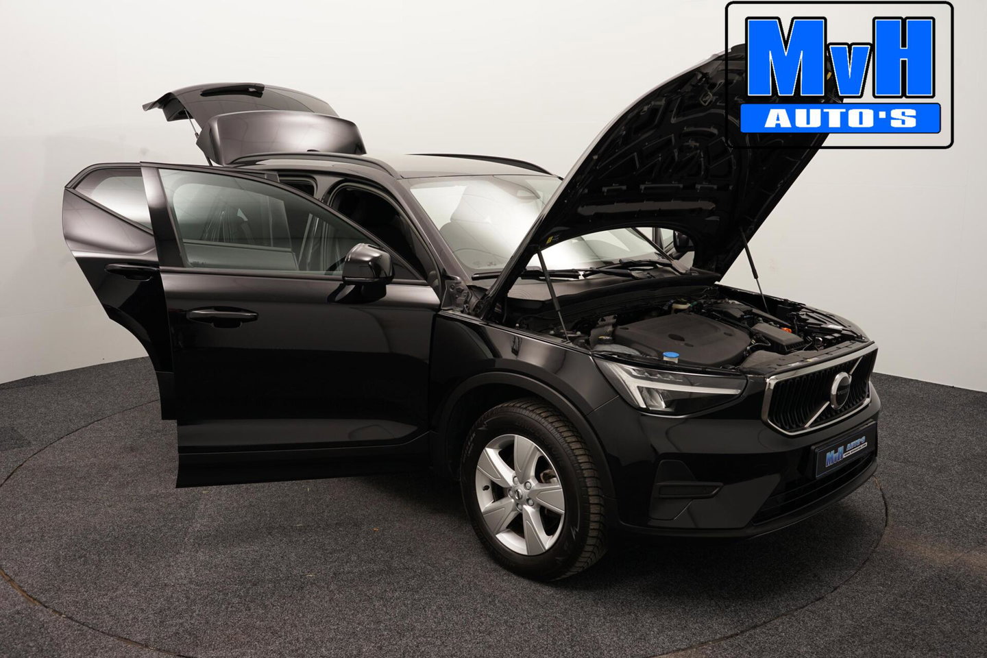 Volvo XC40 2.0 B3 Essential|MHEV|163PK|STOEL/STUUR.VERW|CAMERA