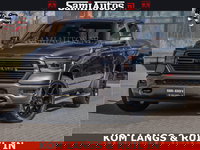 Dodge Ram Pick-Up - SPORT | 5.7 V8 4X4 | 22 ICH WHEELS | 12 INCH MULTIMEDIA | MEMORY SEAT | BED STEP | 3500KG | GRANITE CRYSTAL | PRINS LPG | CRUISE | FULL LED | ALARM K3 | UITLAAT KLEP SYSTEEM ALS NIEUW!