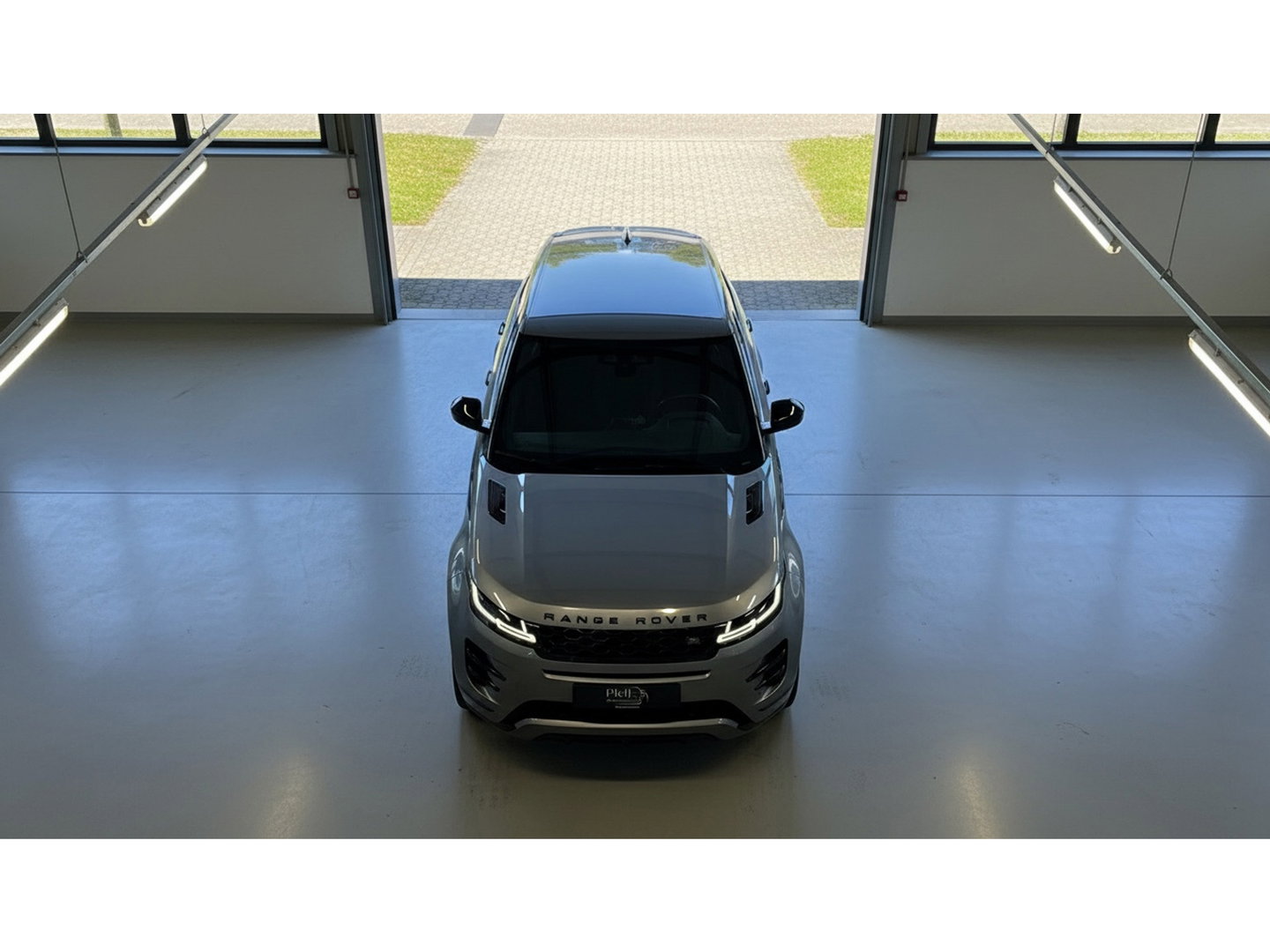 Land Rover Range Rover Evoque 1.5 P300e AWD R-Dynamic S