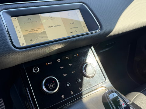 Land Rover Range Rover Evoque 1.5 P300e AWD R-Dynamic S