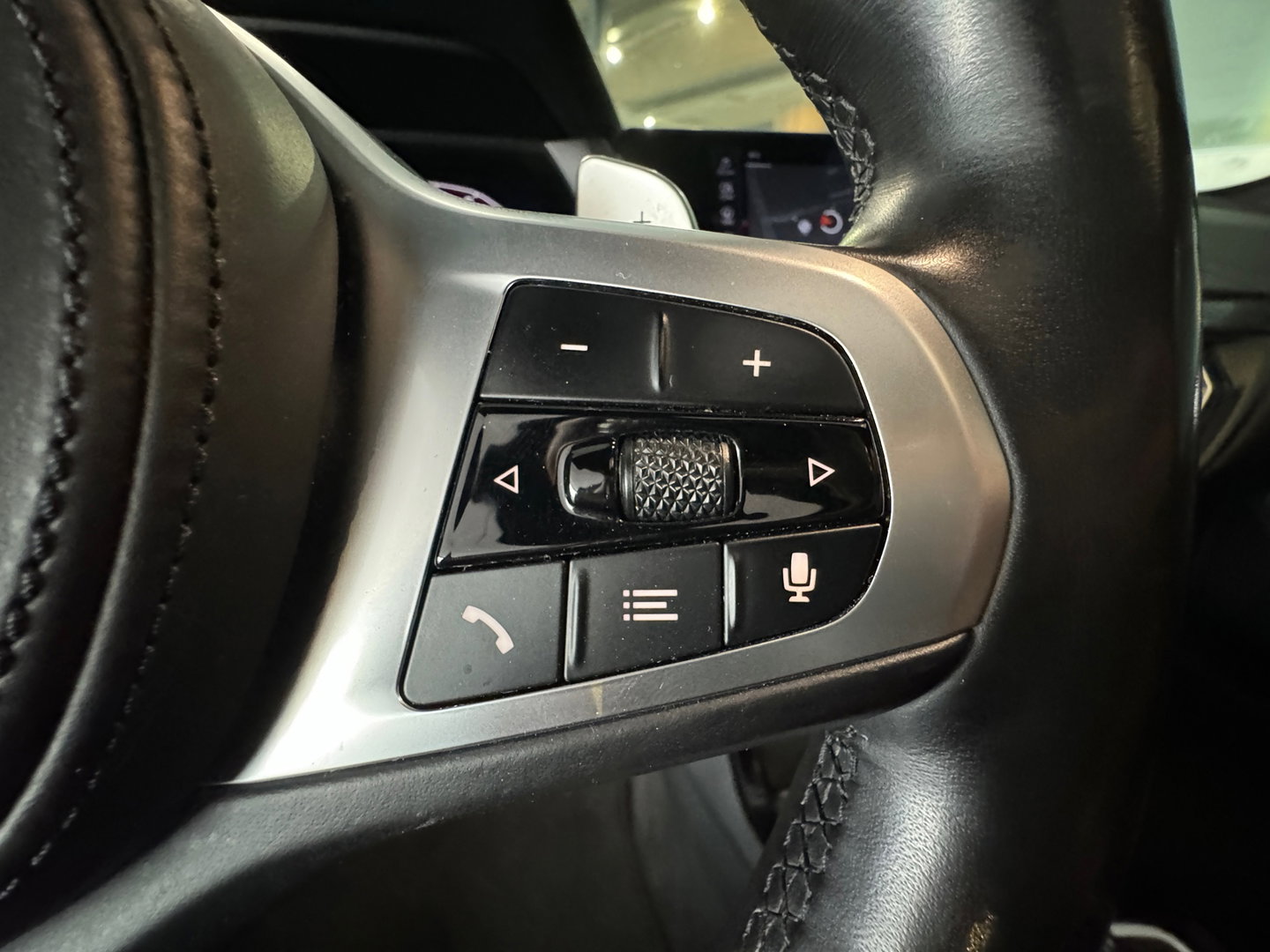 BMW 1-serie M135i xDrive High Executive Pano|Memory|HuD|H/K