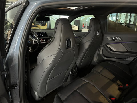 BMW 1-serie M135i xDrive High Executive Pano|Memory|HuD|H/K