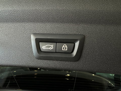 BMW 1-serie M135i xDrive High Executive Pano|Memory|HuD|H/K