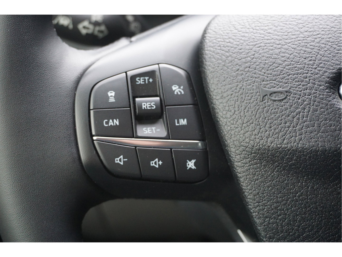 Ford Transit 350L 130PK Doka Open Laadbak L3 BPM VRIJ!! Sync4 Navi, Camera, Adap Cruise, Garantie 2028!! NR. D01*