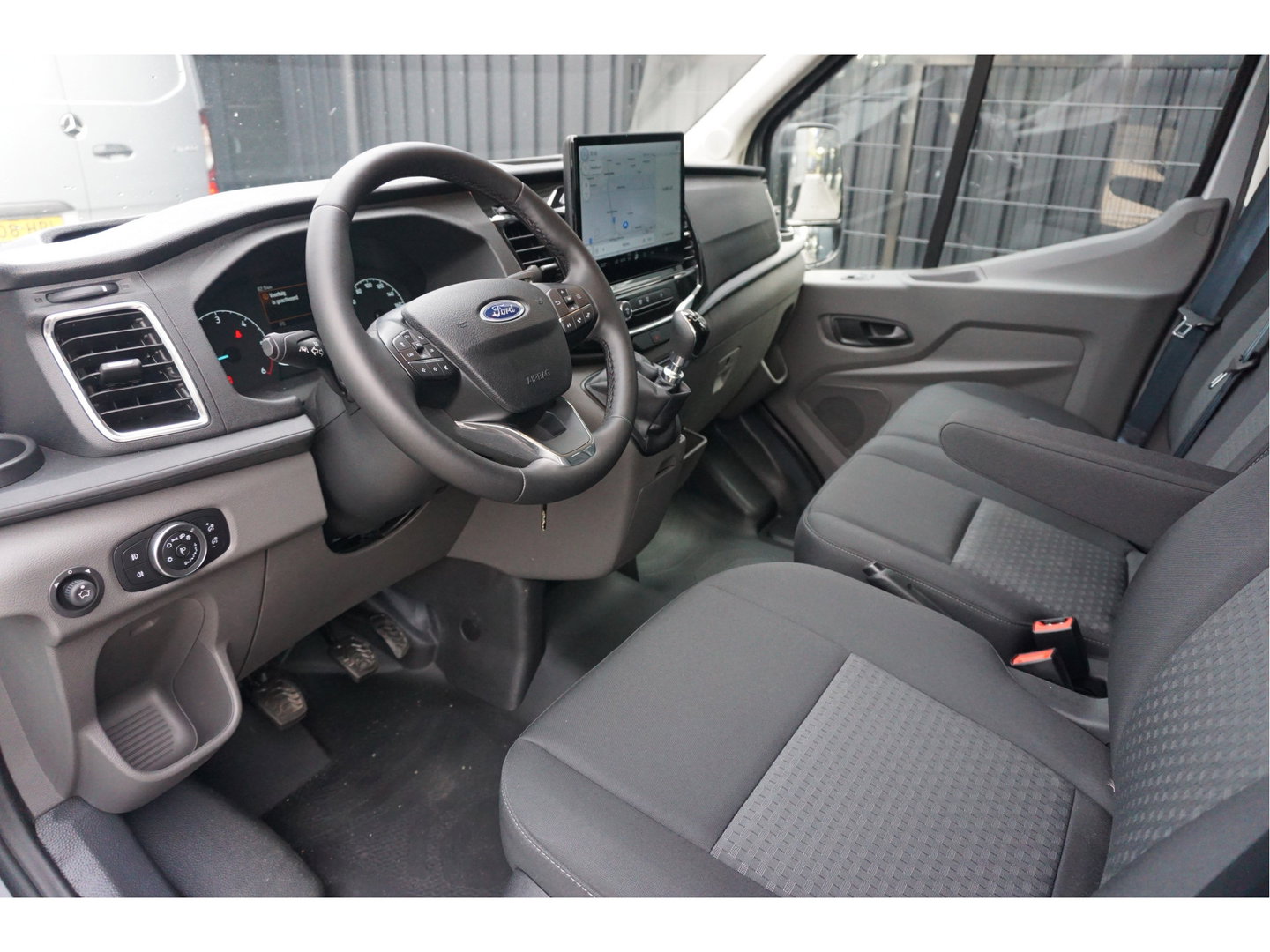 Ford Transit 350L 130PK Doka Open Laadbak L3 BPM VRIJ!! Sync4 Navi, Camera, Adap Cruise, Garantie 2028!! NR. D01*