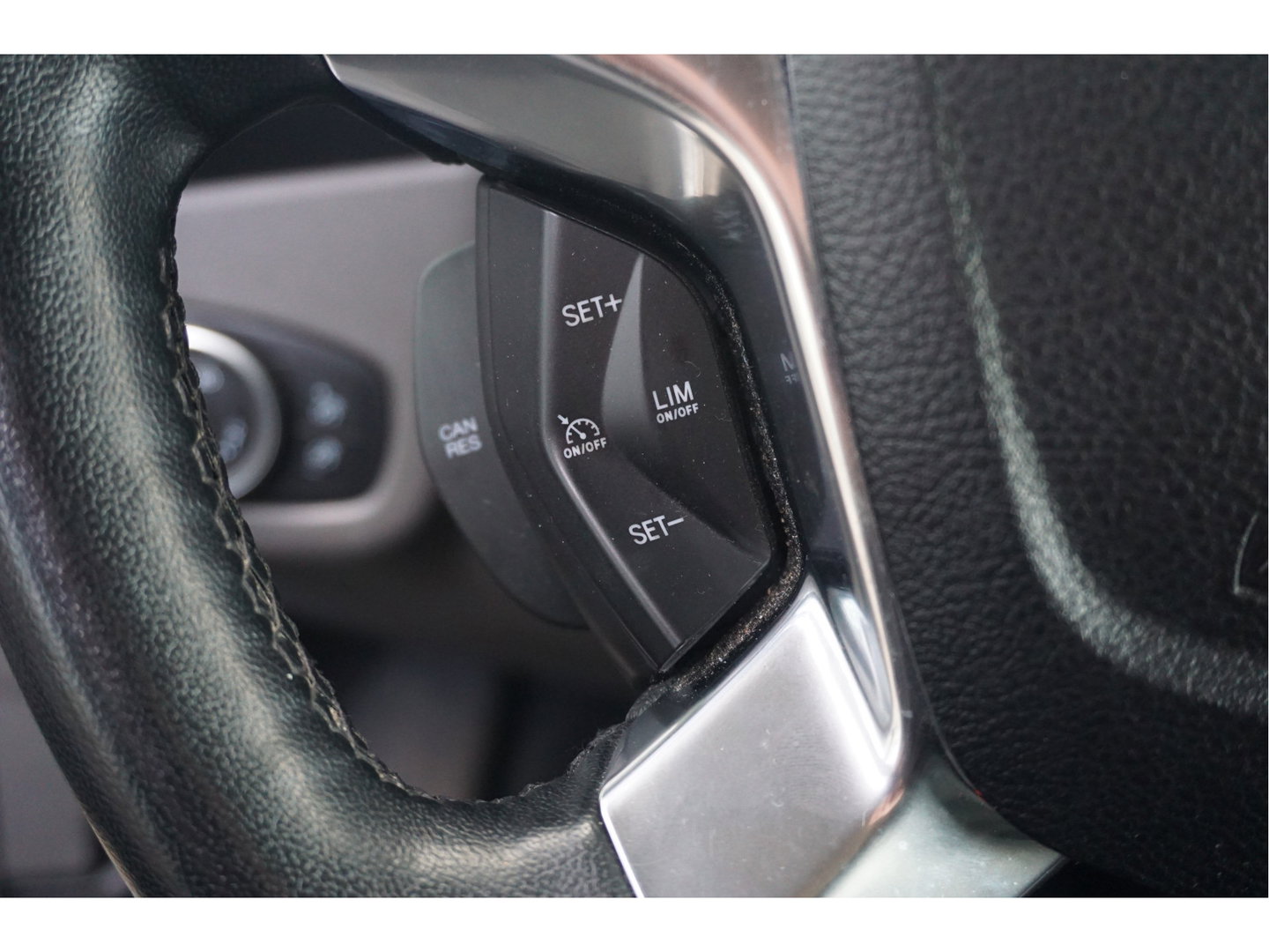 Ford Transit Connect 1.5 TDCI L2 TREND 100PK BPM VRIJ!! Navi, Camera, Airco, Cruise, Trekhaak!! NR. H01*