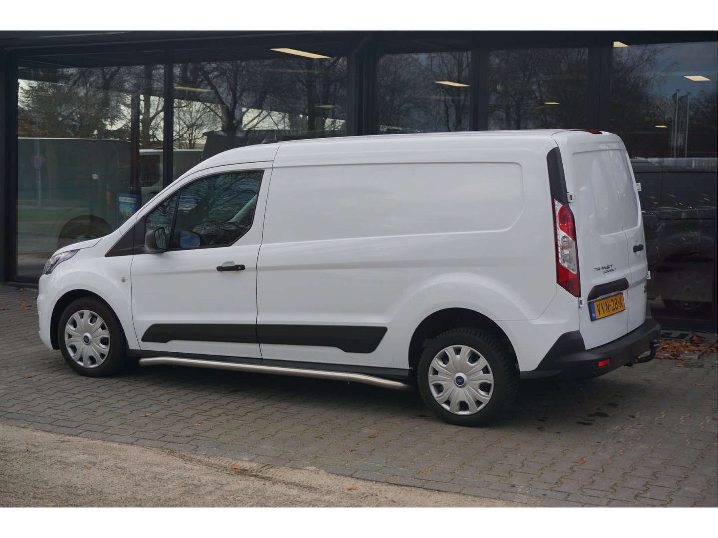 Ford Transit Connect 1.5 TDCI L2 TREND 100PK BPM VRIJ!! Navi, Camera, Airco, Cruise, Trekhaak!! NR. H01*