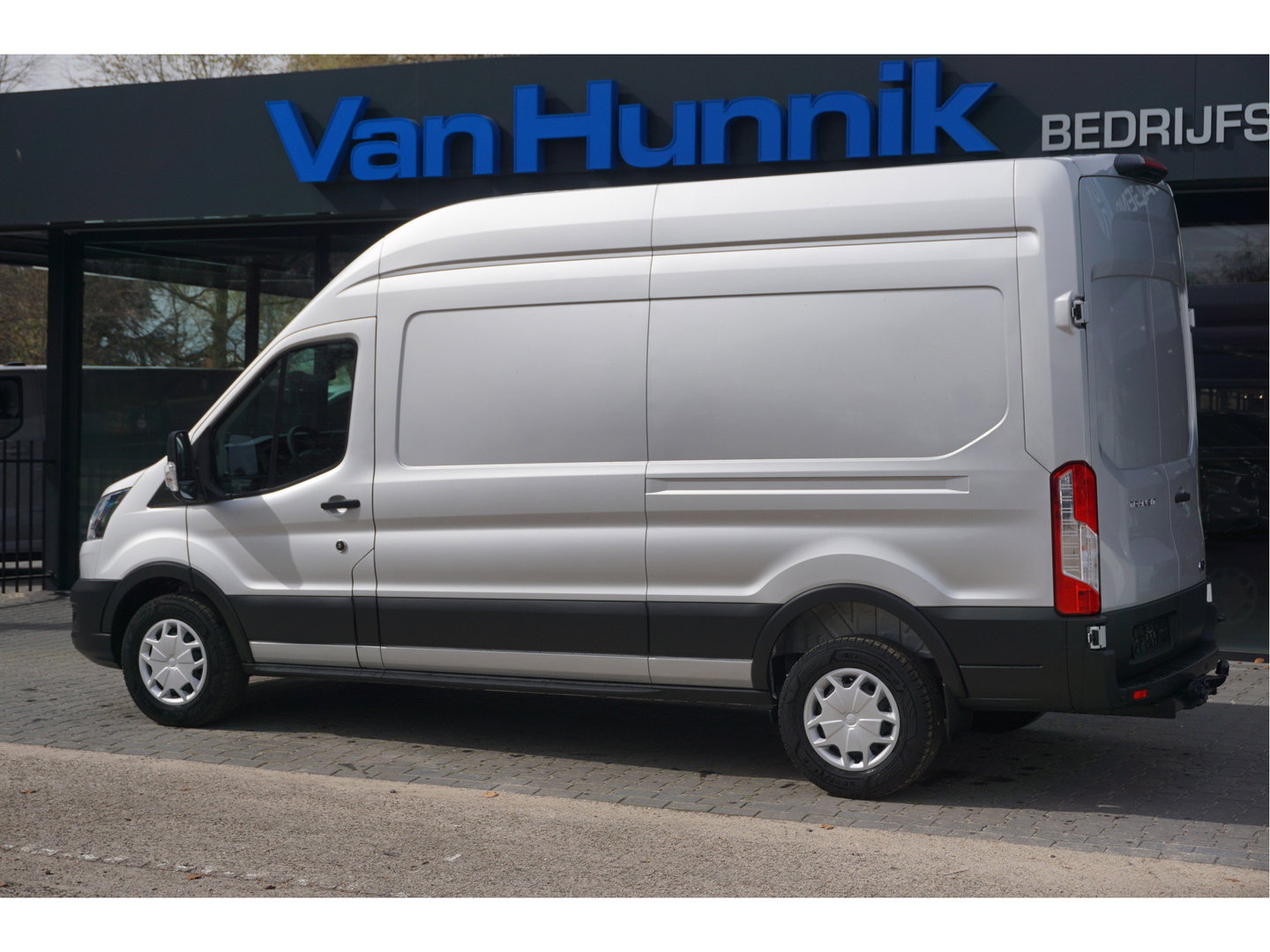 Ford Transit 350L 130PK L3H3 BPM VRIJ!! Airco, Cruise, Camera, Trekhaak!! NR. J01*
