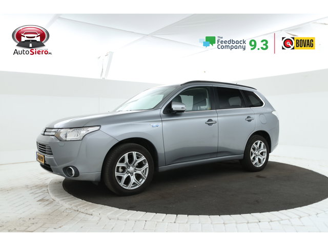 Mitsubishi Outlander - 2.0 PHEV Executive Edition plug in! Leer, Navi Climate