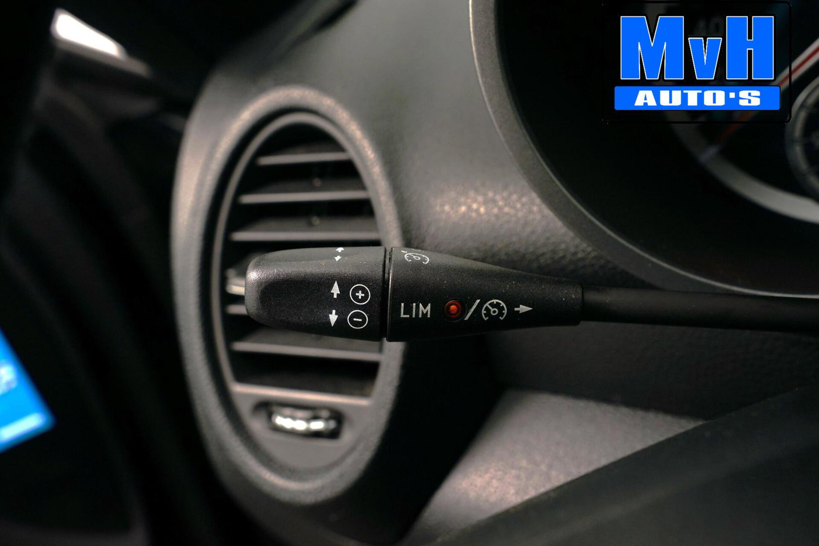 Mercedes-Benz SLK 200 K. Prestige Plus|NEK/STOELVERW|LEER