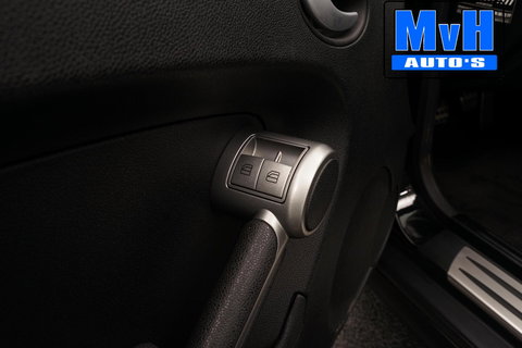 Mercedes-Benz SLK 200 K. Prestige Plus|NEK/STOELVERW|LEER