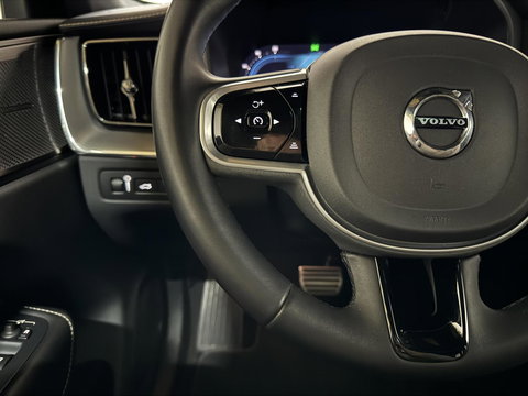Volvo XC60 2.0 T8 AWD Polestar Engineered Pano H/K Autopilot Camera