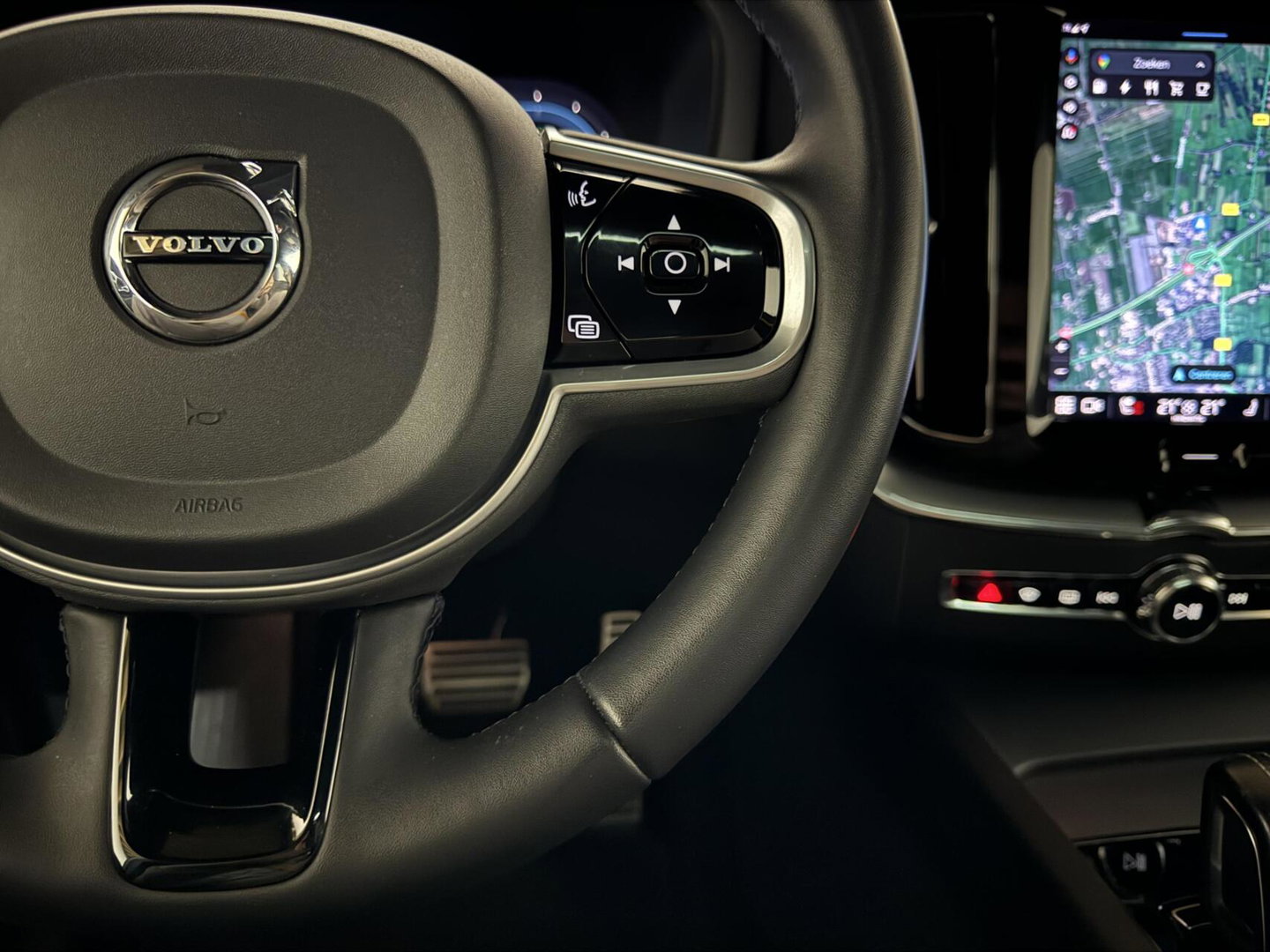 Volvo XC60 2.0 T8 AWD Polestar Engineered Pano H/K Autopilot Camera