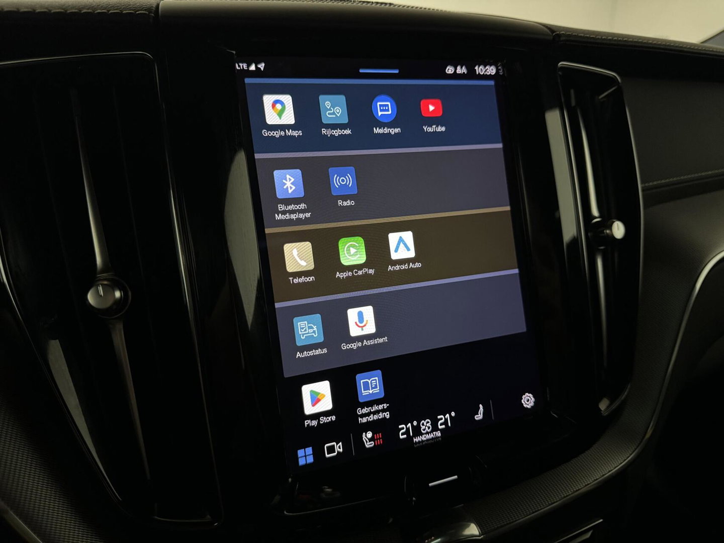 Volvo XC60 2.0 T8 AWD Polestar Engineered Pano H/K Autopilot Camera