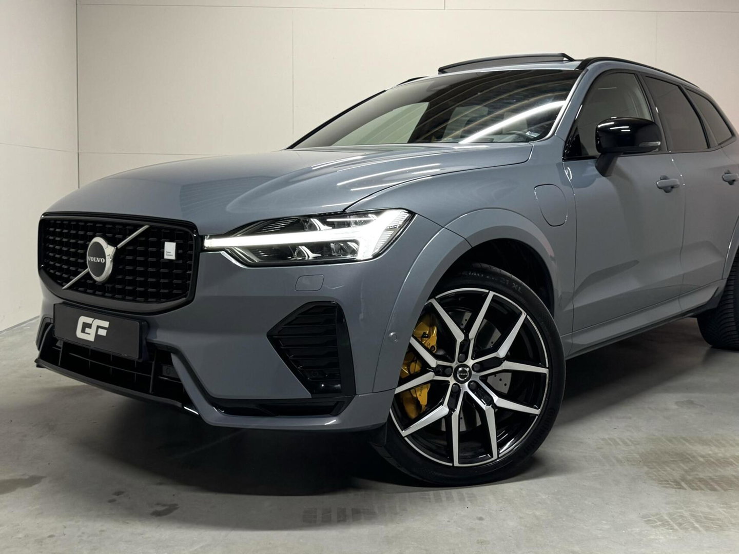 Volvo XC60 2.0 T8 AWD Polestar Engineered Pano H/K Autopilot Camera