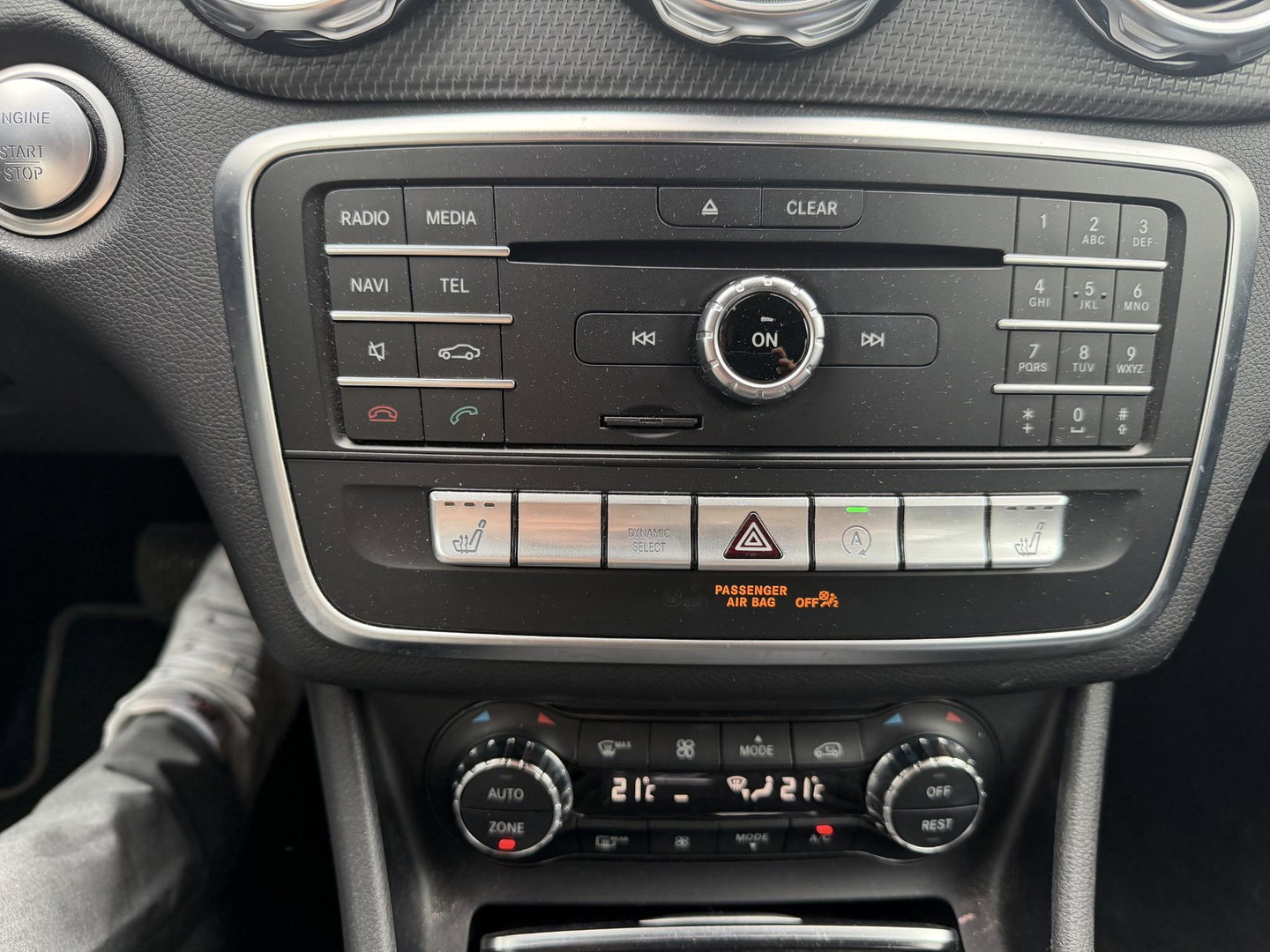 Mercedes-Benz GLA 200 Trekhaak l Automaat l stoel verwarming l Camera