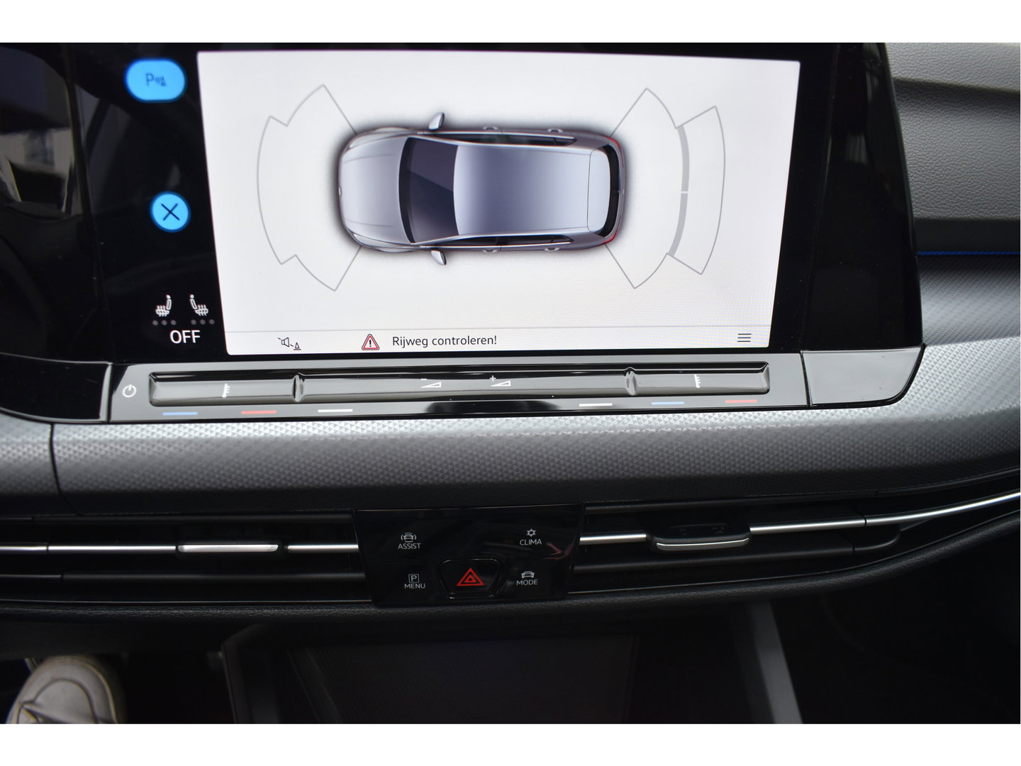 Volkswagen Golf 1.5 eTSI Life Business, PANORAMADAK, BOEKJES, NAP EN ONDERHOUDSHISTORIE