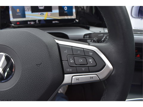 Volkswagen Golf 1.5 eTSI Life Business, PANORAMADAK, BOEKJES, NAP EN ONDERHOUDSHISTORIE