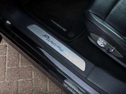 Porsche Panamera 3.0 D Platinum Edition Bose Panoramadak 2e eigenaar