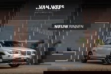 BMW X1 - xDrive28i High Executive X-Line | HiFi audio | Sportstuur | Cruise control | 18 inch | Climate control | Navigatie | Bluetooth | Regensensor | Dakrails | Parkeersensoren