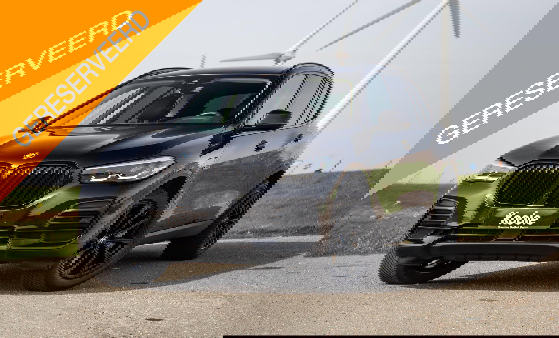 BMW X5 xDrive45e CARPLAY / CAMERA / DEALER ONDERHOUDEN /  LEER / STOELVERWARMING / BLACK ON BLACK