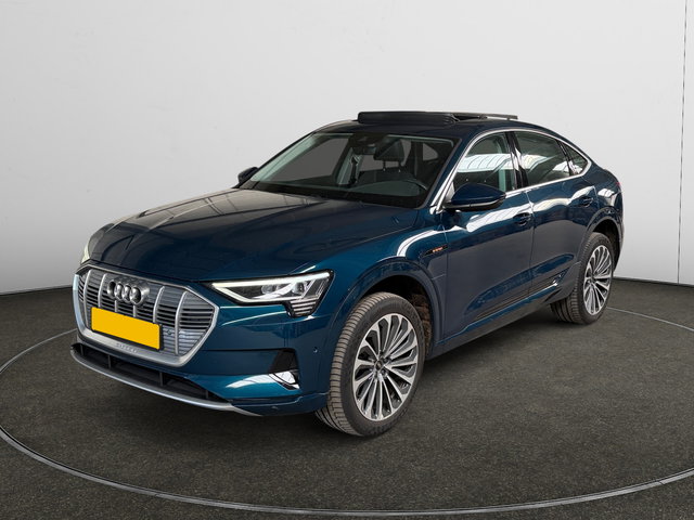 Audi e-tron - Sportback 55 quattro Business edition Plus 95 kWh SOH 95%, Panoramadak, Moving Intelligence, Carplay, Android Auto