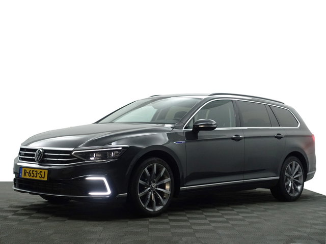 Volkswagen Passat - Variant 1.4 TSI PHEV GTE Business Ergo Comfort, 360 Camera, Carplay, Android Auto, Park Pilot, Park Assist