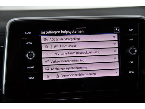 Volkswagen T-Roc 1.5 TSI R-Line Cam*Led*Keyless*Pano