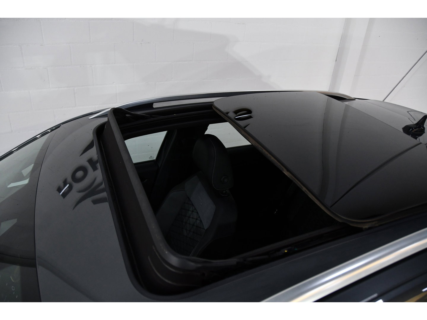 Volkswagen T-Roc 1.5 TSI R-Line Cam*Led*Keyless*Pano