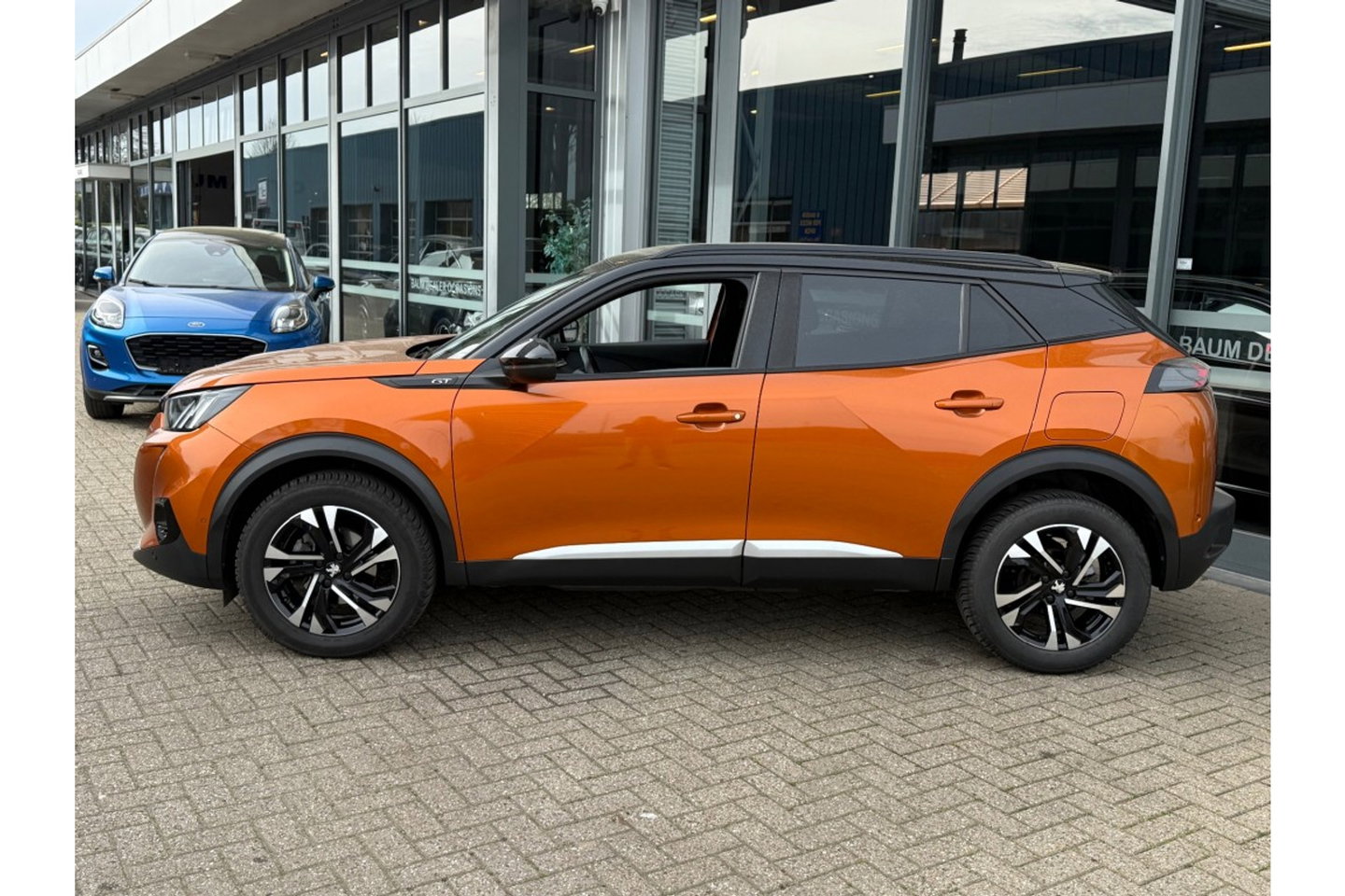 Peugeot 2008 1.2 PURETECH GT PACK 130PK AIRCO NAVI PDC-CAMERA.