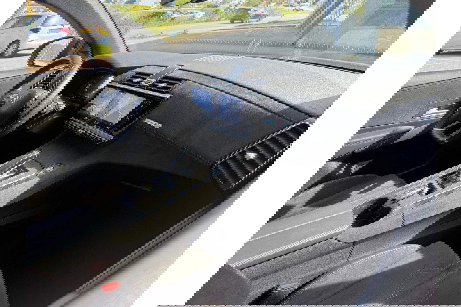 DS Ds 7 Crossback 1.2 PT 130PK PERFORMANCE AUTOMAAT AIRCO NAVI.