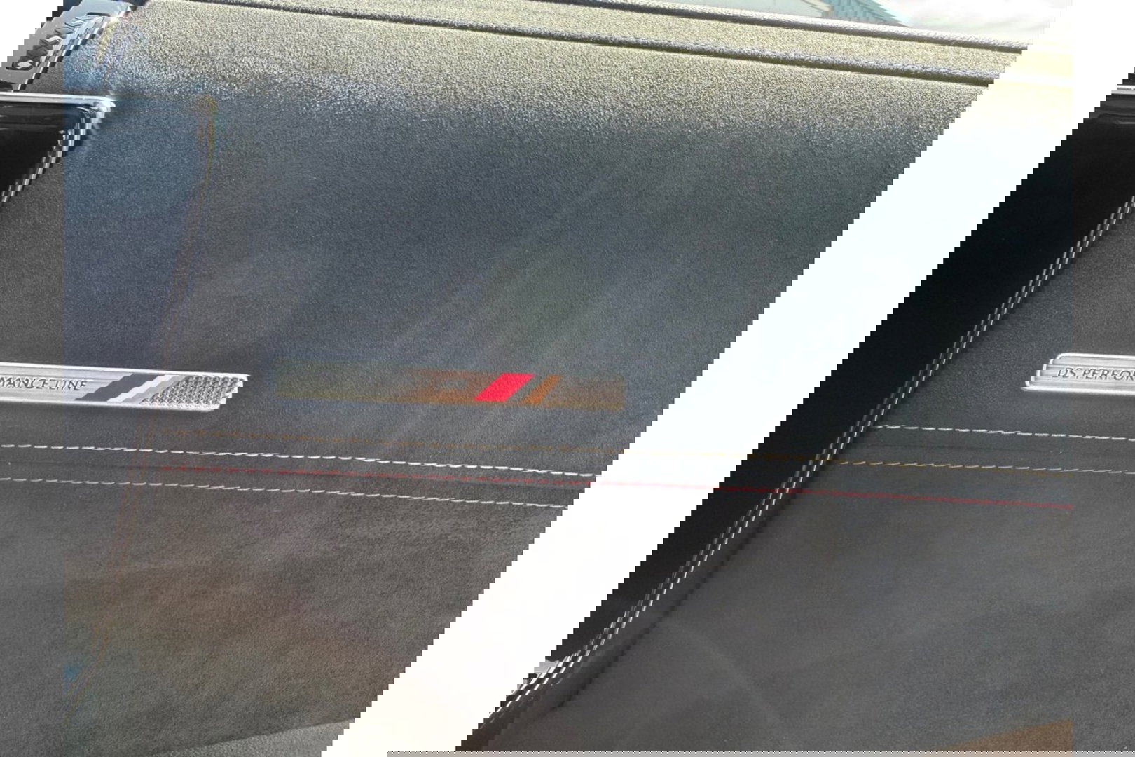 DS Ds 7 Crossback 1.2 PT 130PK PERFORMANCE AUTOMAAT AIRCO NAVI.