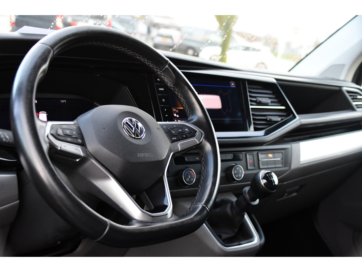 Volkswagen Transporter 2.0 TDI L1H1 Bulli Virtual, Adaptieve Cruise, Carplay, 150PK, Sensoren, NAVI, LED, UNIEK!