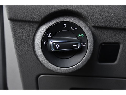 Volkswagen Transporter 2.0 TDI L1H1 Bulli Virtual, Adaptieve Cruise, Carplay, 150PK, Sensoren, NAVI, LED, UNIEK!