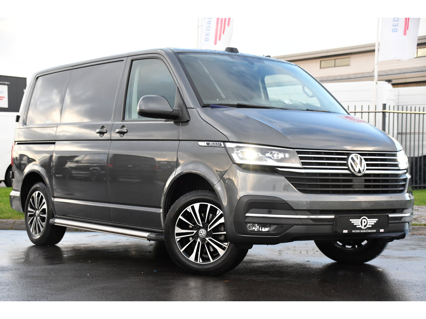 Volkswagen Transporter 2.0 TDI L1H1 Bulli Virtual, Adaptieve Cruise, Carplay, 150PK, Sensoren, NAVI, LED, UNIEK!