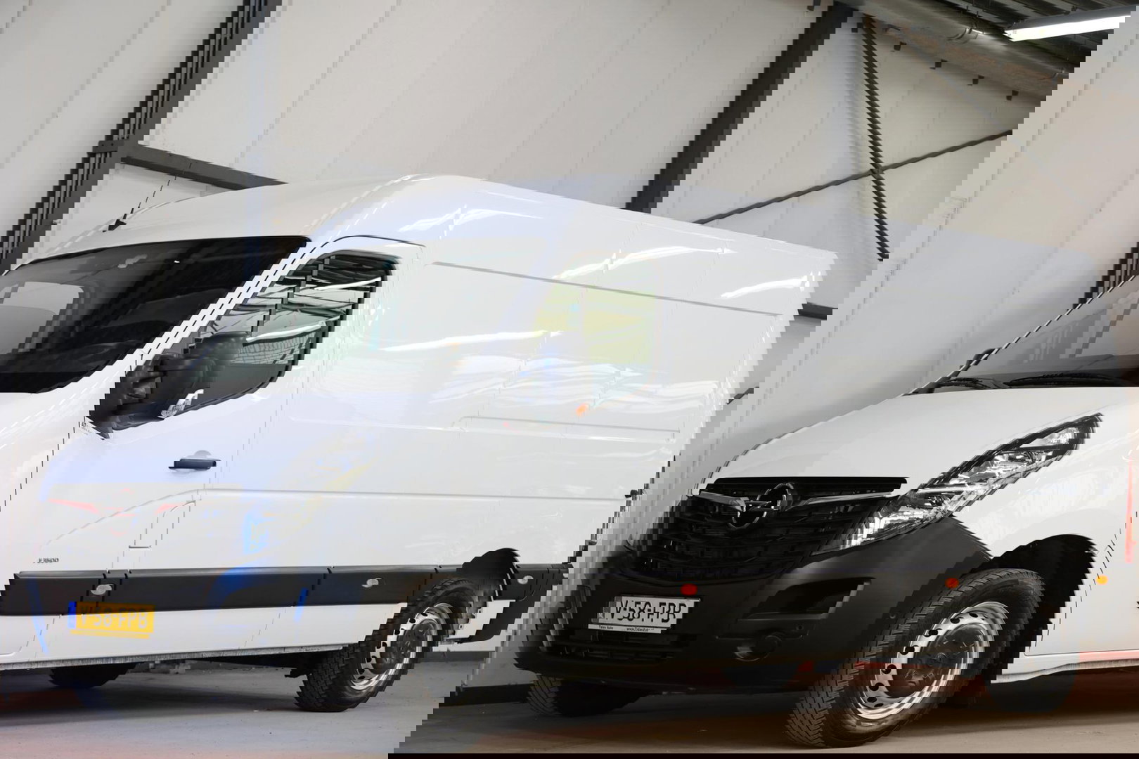 Opel Movano 2.3 Turbo L3H2 150PK AIRCO