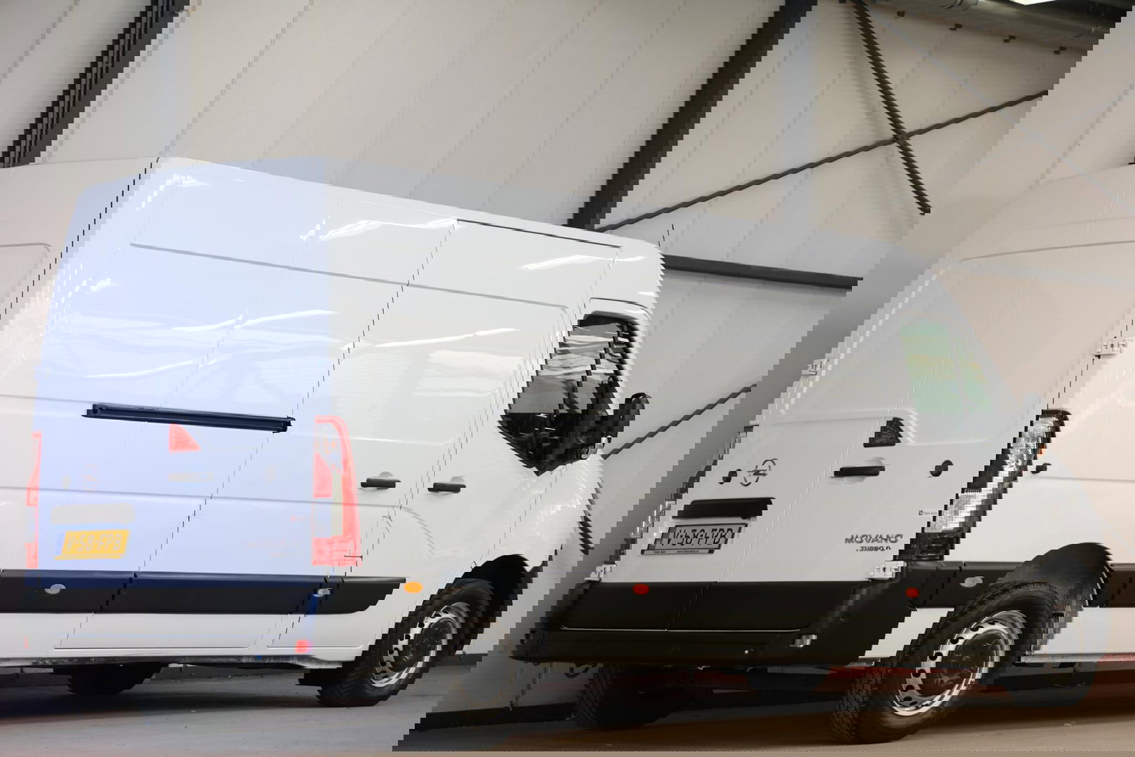 Opel Movano 2.3 Turbo L3H2 150PK AIRCO