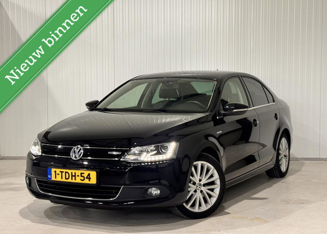 Volkswagen Jetta - 1.4 TSI Hybrid Highline|TREKHAAK|CARPLAY
