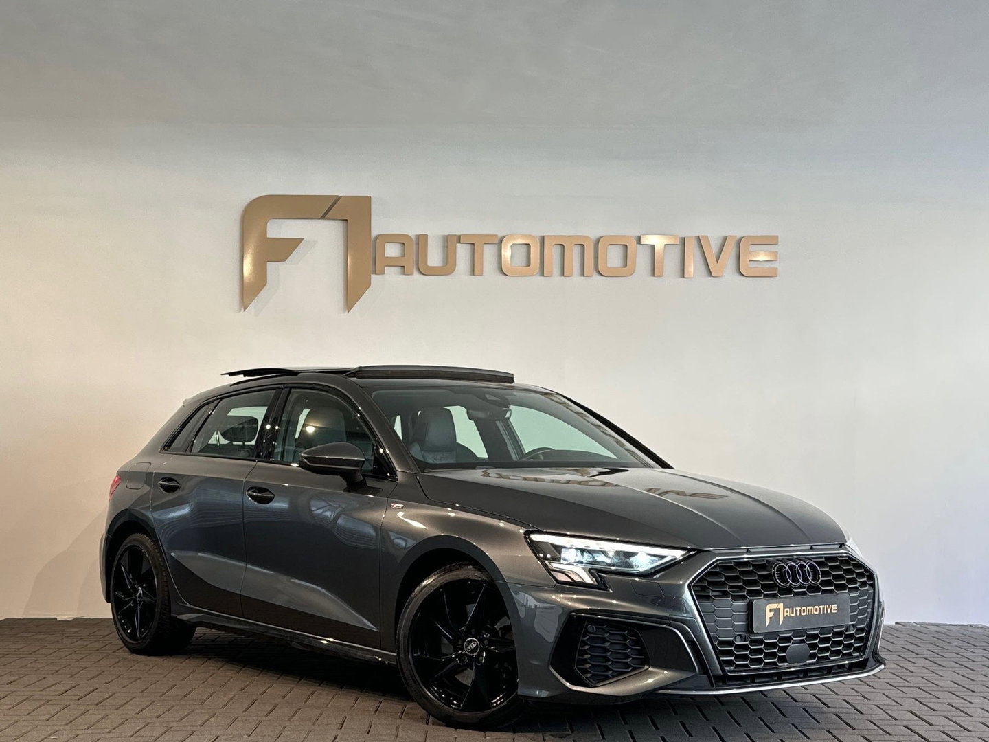Audi A3 Sportback 30 TFSI S Line Pano|Sfeer|Night|Leer|CarPlay
