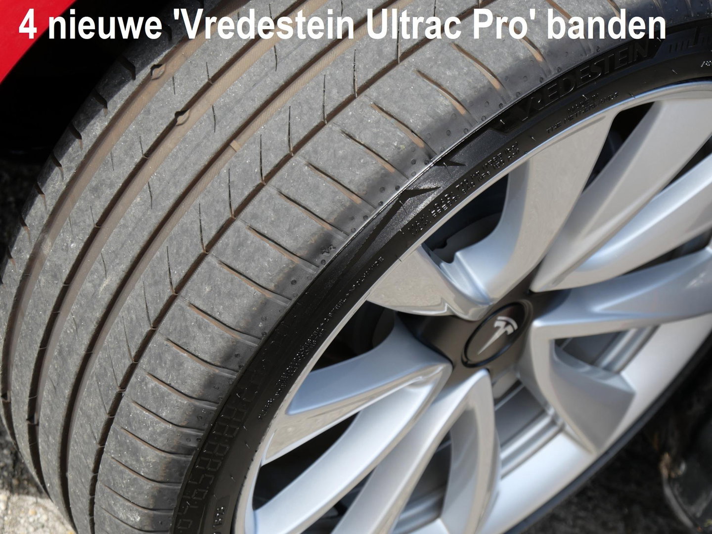 Tesla Model 3 60kWh STANDARD PLUS RDW/ 19INCH/ 1STE EIGENAAR/ 4 NIEUWE BANDEN