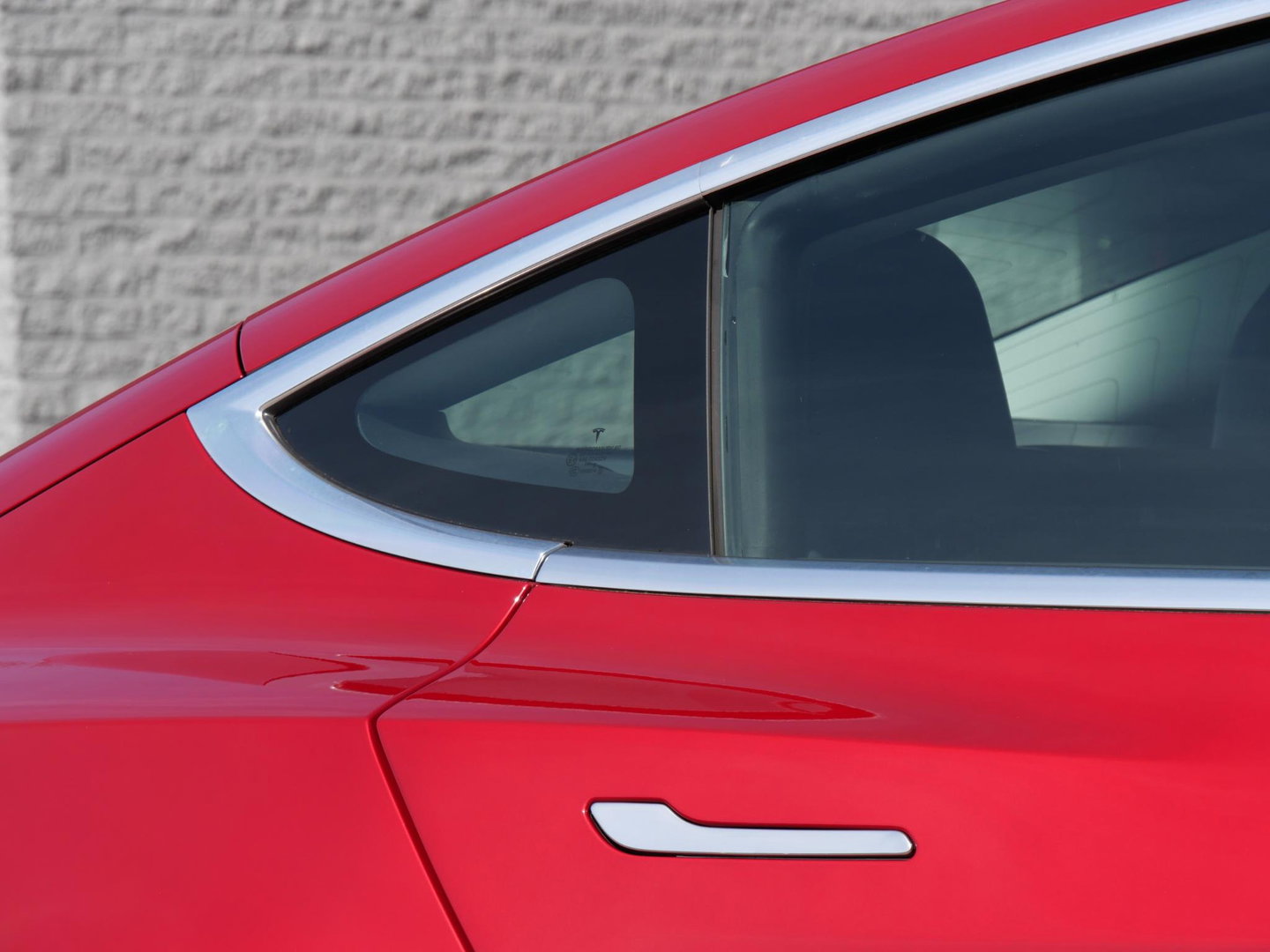 Tesla Model 3 60kWh STANDARD PLUS RDW/ 19INCH/ 1STE EIGENAAR/ 4 NIEUWE BANDEN