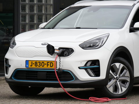 Kia e-Niro 64kWh/ SOH 100%/ EXECUTIVELINE/ WARMTEPOMP