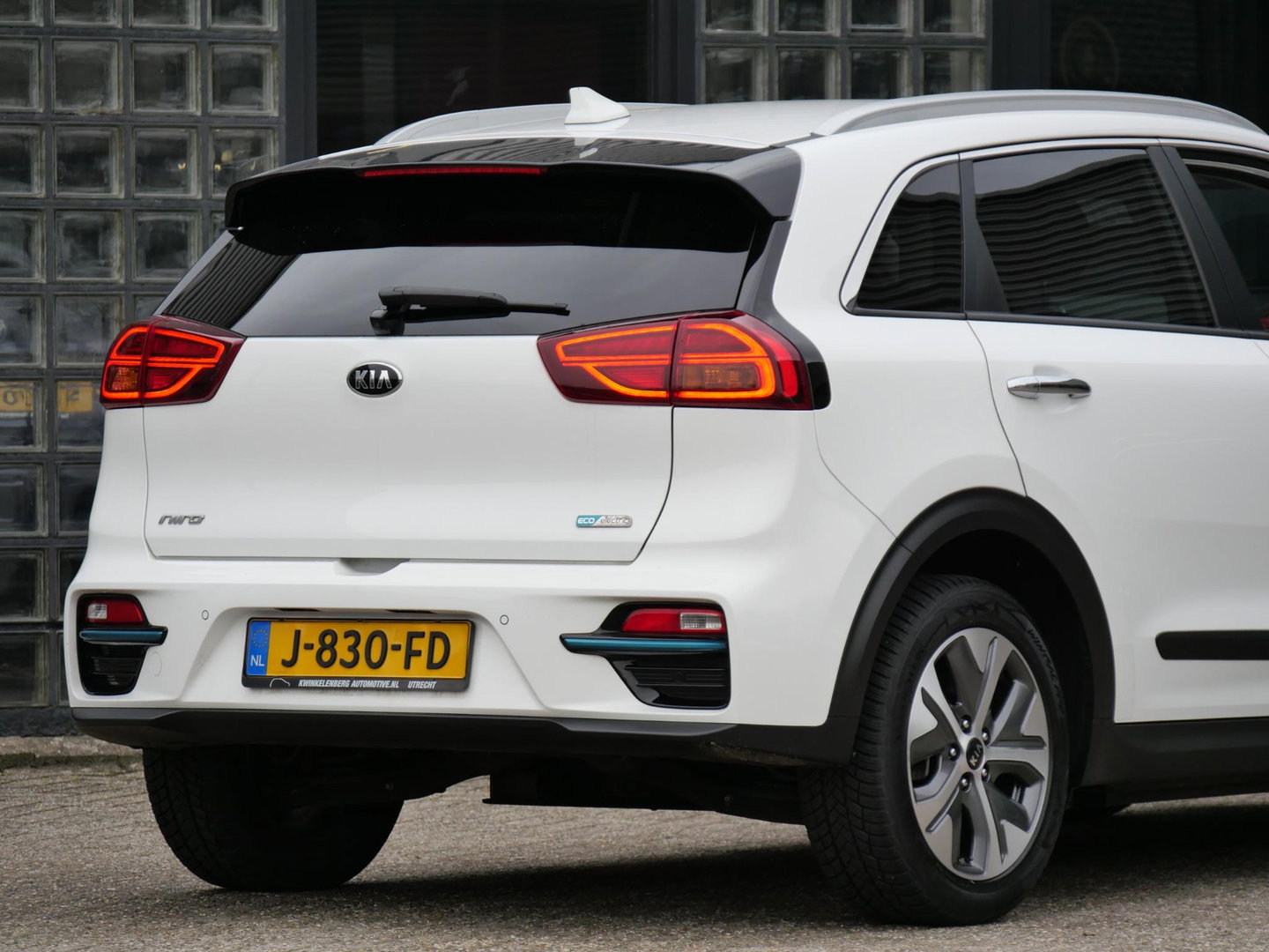Kia e-Niro 64kWh/ SOH 100%/ EXECUTIVELINE/ WARMTEPOMP
