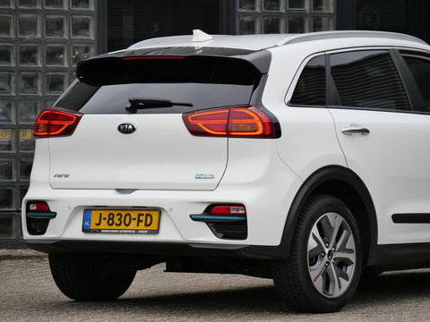 Kia e-Niro 64kWh/ SOH 100%/ EXECUTIVELINE/ WARMTEPOMP