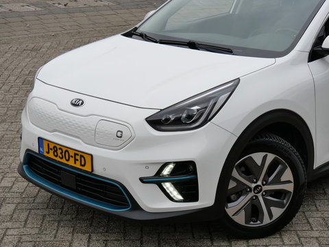 Kia e-Niro 64kWh/ SOH 100%/ EXECUTIVELINE/ WARMTEPOMP