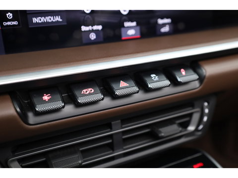 Porsche 911 Targa 4S 3.0 Orgi. NL | Liftsysteem | 20/21 inch RS Spyder | leder truffelbruin | Bose | Stoelventi. | PLMS