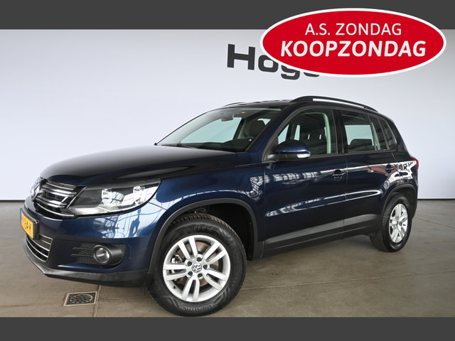 Volkswagen Tiguan - 1.4 TSI Easyline Clima Stoelverwarming Trekhaak Goed Onderhouden! Inruil Mogelijk!